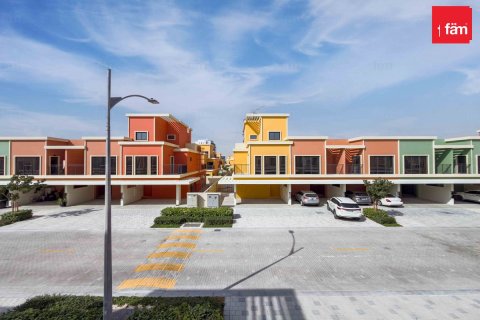 Townhouse in Dubai 5 bedrooms, 219.6 sq.m. № 123949 - photo 11