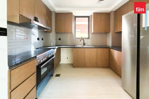 Townhouse in Dubai 5 bedrooms, 219.6 sq.m. № 123949 - photo 10
