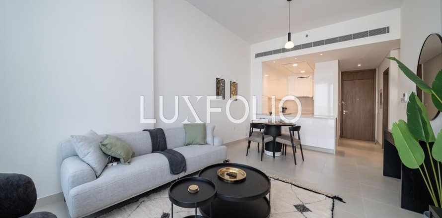 Квартира в Аль-Васле, Дубай, 2 спальни, 142м², № 46175