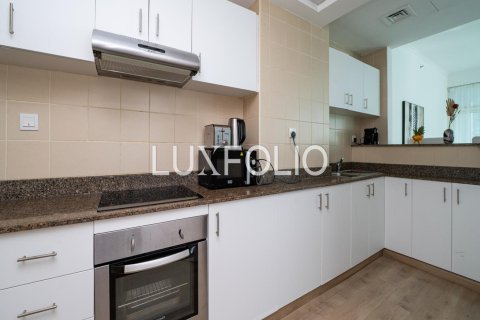 Снять в аренду квартиру в Дубай Марине, Дубай: 2 спальни, 117м², № 46182 - фото 9