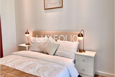 Снять в аренду квартиру в Marina Residences, Пальма Джумейра, Дубай: 3 спальни, 234м², № 46174 - фото 4