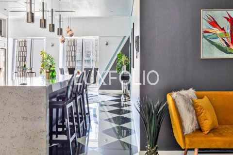 Снять в аренду квартиру в Дубай Марине, Дубай: 4 спальни, 237м², № 46176 - фото 7