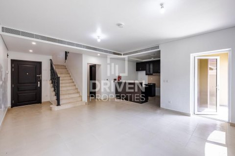 Villa à Casa Dora, Serena, Dubai, 3 chambres, 186.27 m², № 140037 - photo 3