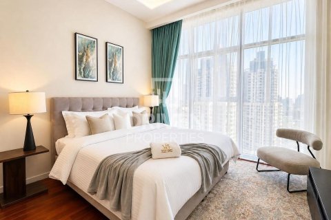 Apartment in BLVD Crescent, Downtown Dubai (Downtown Burj Dubai), Dubai 3 bedrooms, 209.03 sq.m. № 140038 - photo 7