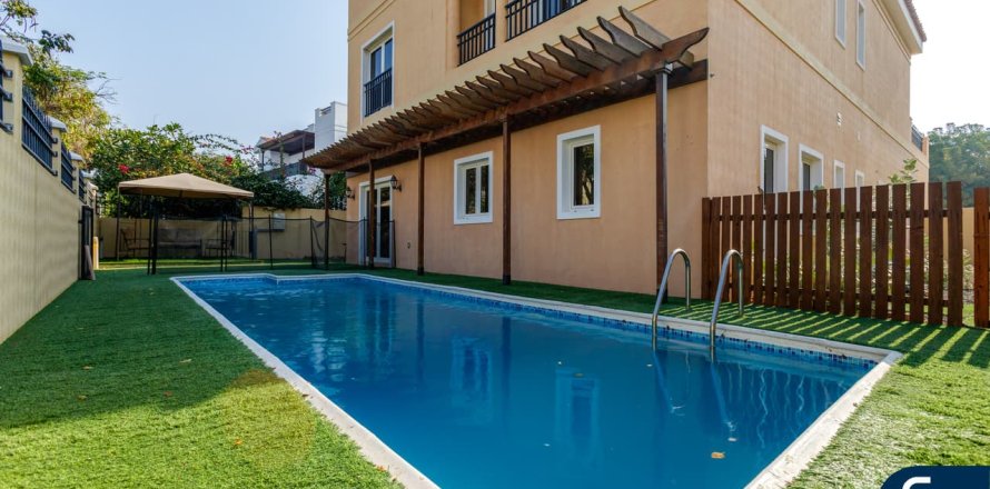 Villa in The Villa, Dubai 5 bedrooms, 706 sq.m. № 88382