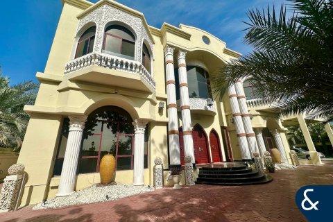 Villa in Sector E, Emirates Hills, Dubai 8 bedrooms, 1486 sq.m. № 88384