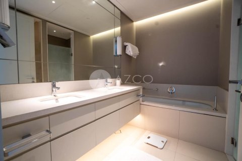 Снять в аренду квартиру в Vida Residence Downtown, Даунтаун Дубай (Даунтаун Бурдж Дубай), Дубай: 3 спальни, 183.9м², № 37766 - фото 11
