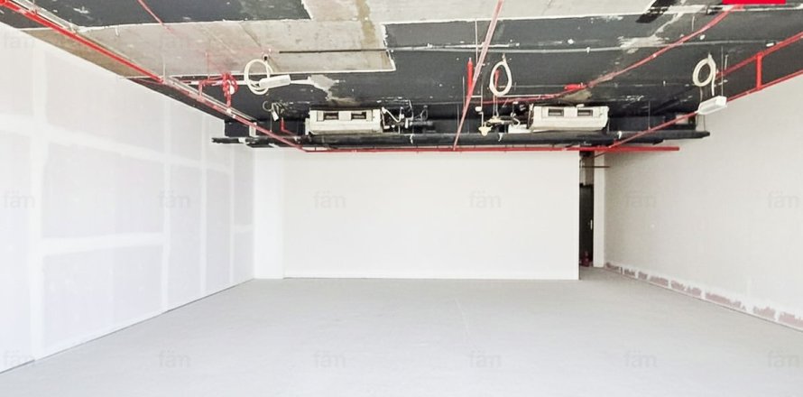 Office in Dubai 117.8 sq.m. № 64358