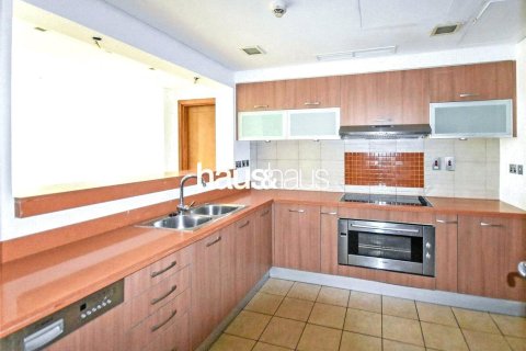 Купить квартиру в Marina Residences, Пальма Джумейра, Дубай: 3 спальни, 256м², № 44018 - фото 5