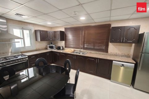 Villa à Dubai, 4 chambres, 501.5 m², № 134012 - photo 16
