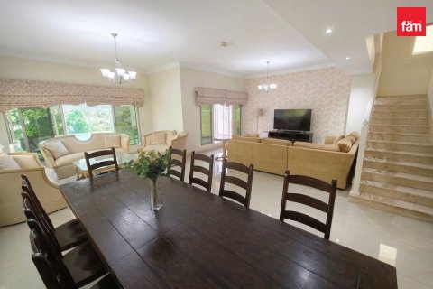 Villa à Dubai, 4 chambres, 501.5 m², № 134012 - photo 9