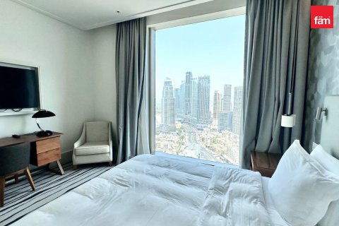 Apartment in Downtown Dubai (Downtown Burj Dubai), Dubai 3 bedrooms, 187.1 sq.m. № 124244 - photo 14