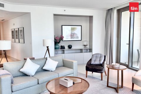 Apartment in Downtown Dubai (Downtown Burj Dubai), Dubai 3 bedrooms, 187.1 sq.m. № 124244 - photo 7