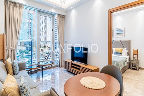 Снять в аренду квартиру в Дубай Марине, Дубай: 1 спальня, 55м², № 45308 - фото 2