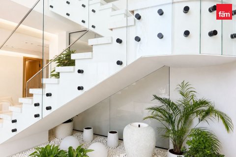 Villa à Jumeirah Islands, Dubai, 5 chambres, 955.3 m², № 137542 - photo 11