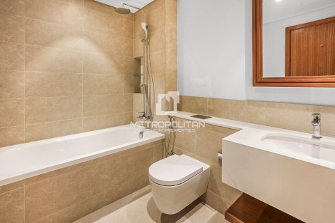 Appartement à EMAAR Beachfront, Dubai Harbour, Dubai, 1 chambre, 79 m², № 16120 - photo 28