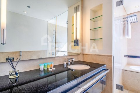 Apartment in Dubai Marina, Dubai 1 bedroom, 81 sq.m. № 112581 - photo 6