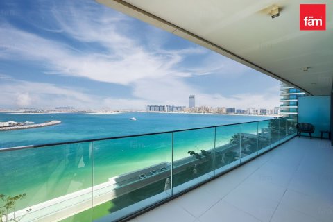 Apartment in Dubai Harbour, Dubai 3 bedrooms, 197.9 sq.m. № 137455 - photo 3