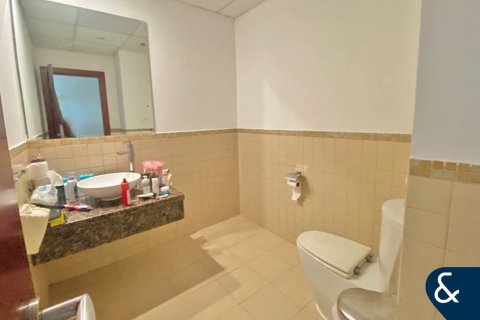 Apartment in Jumeirah Beach Residence, Dubai 3 bedrooms, 175 sq.m. № 75726 - photo 12