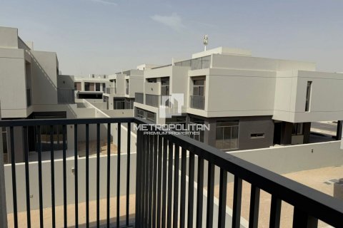Villa à The Pulse, Dubai South (Dubai World Central), Dubai, 4 chambres, 306 m², № 73591 - photo 16