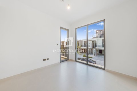 Снять в аренду таунхаус в Tilal Al Ghaf, Дубай: 4 спальни, 229м², № 73215 - фото 27