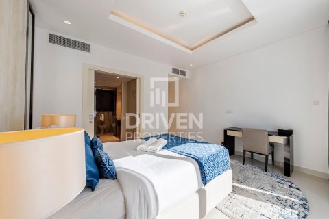 Снять в аренду квартиру в Damac Maison The Distinction, Даунтаун Дубай (Даунтаун Бурдж Дубай), Дубай: 3 спальни, 164.44м², № 136582 - фото 9