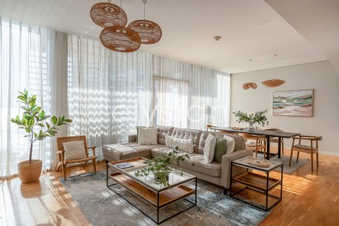 Apartment in Bluewaters Residences, Bluewaters, Dubai 2 bedrooms, 135 sq.m. № 38118