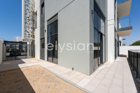 فيلا في Murooj Al Furjan, Al Furjan, دبي 4 غرف نوم, 338 م² رقم 38111 - صورة 10