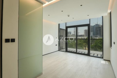 Adosado en Jumeirah Village Circle, Dubai, 4 dormitorios, 326.4 m², № 38427 - foto 8