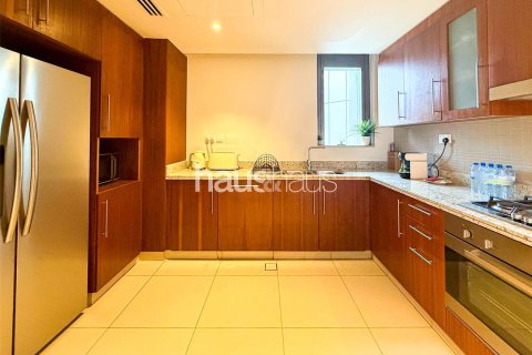 Appartement à Downtown Dubai (Downtown Burj Dubai), Dubai, 3 chambres, 219 m², № 44187 - photo 7
