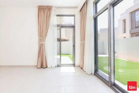 Villa in Dubai 3 bedrooms, 179.4 sq.m. № 110861 - photo 13