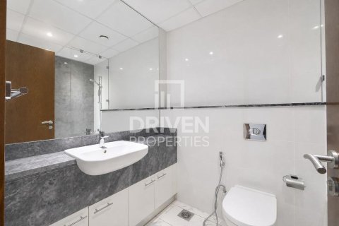 Снять в аренду квартиру в Al Habtoor City, Бизнес-Бэй, Дубай: 2 спальни, 127.09м², № 129364 - фото 21