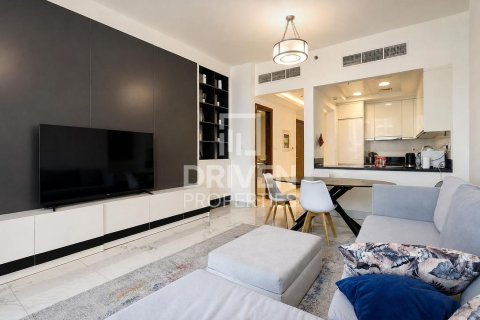 Снять в аренду квартиру в Al Habtoor City, Бизнес-Бэй, Дубай: 2 спальни, 127.09м², № 129364 - фото 10