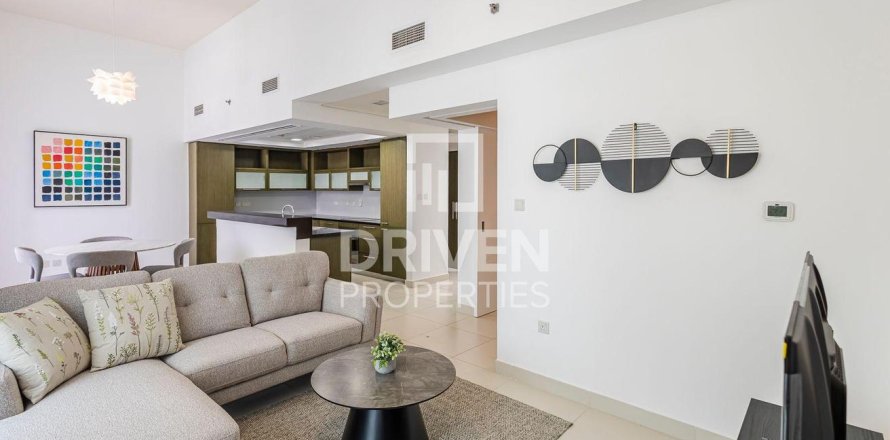 Квартира в The Lofts, Даунтаун Дубай (Даунтаун Бурдж Дубай), Дубай, 1 спальня, 76.83м², № 129363