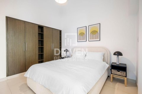 Снять в аренду квартиру в The Lofts, Даунтаун Дубай (Даунтаун Бурдж Дубай), Дубай: 1 спальня, 76.83м², № 129363 - фото 9