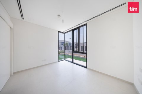 Снять в аренду таунхаус в Джабаль-Али, Дубай: 4 спальни, 382.9м², № 133327 - фото 12