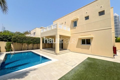 Вилла в Meadows, Дубай, 4 спальни, 373м², № 44871