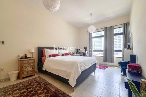 Apartment in Greens, Dubai 3 bedrooms, 153 sq.m. № 44869 - photo 11