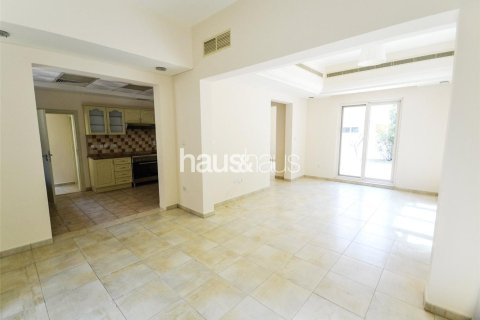 فيلا في Dubai Sports City, دبي 4 غرف نوم, 316 م² رقم 44585 - صورة 10