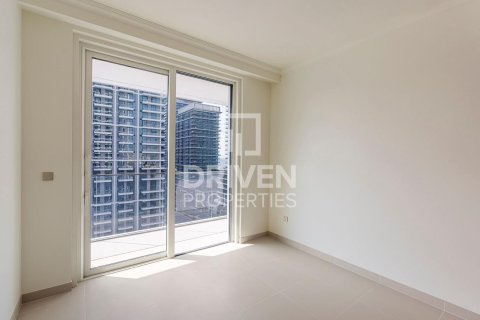 Apartment in EMAAR Beachfront, Dubai Harbour, Dubai 3 bedrooms, 178.19 sq.m. № 127821 - photo 15