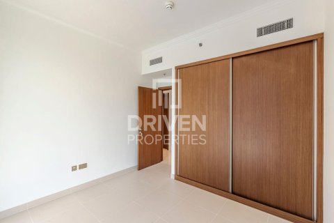 Apartment in EMAAR Beachfront, Dubai Harbour, Dubai 3 bedrooms, 178.19 sq.m. № 127821 - photo 12
