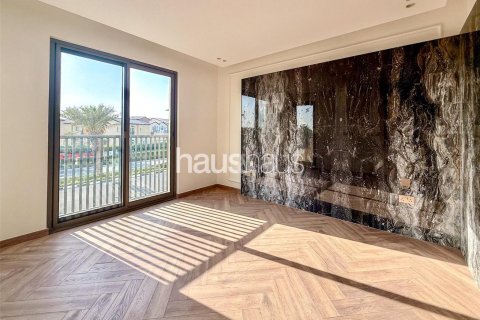 Townhouse in Jumeirah Golf Estates, Dubai 3 bedrooms, 204 sq.m. № 43219 - photo 5