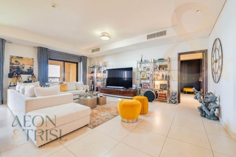 Apartment in Kingdom of Sheba, Palm Jumeirah, Dubai 3 bedrooms, 222 sq.m. № 60823 - photo 3