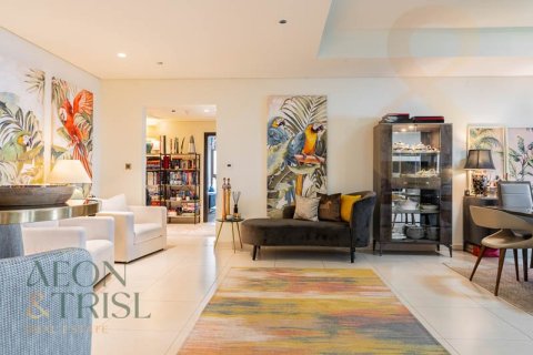 Apartment in Kingdom of Sheba, Palm Jumeirah, Dubai 3 bedrooms, 222 sq.m. № 60823 - photo 4