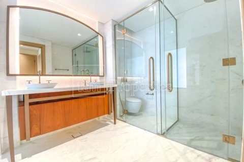Apartment in Downtown Dubai (Downtown Burj Dubai), Dubai 2 bedrooms, 190.6 sq.m. № 141918 - photo 10