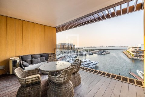 Apartment in Jumeirah Bay Island, Jumeirah, Dubai 3 bedrooms, 294.41 sq.m. № 138182 - photo 17