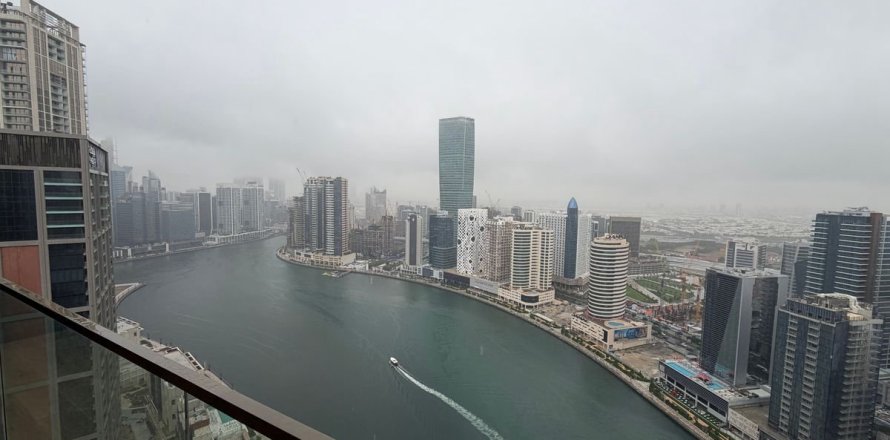 Apartamento en Business Bay, Dubai, 2 dormitorios, 191.9 m², № 11650