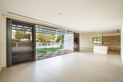 Снять в аренду виллу в Sidra Villas, Дубай Хилс Эстейт, Дубай: 5 спален, 395.49м², № 136973 - фото 4