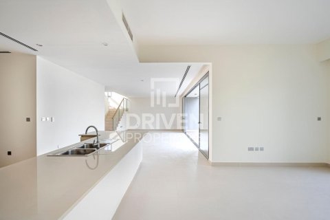 Снять в аренду виллу в Sidra Villas, Дубай Хилс Эстейт, Дубай: 5 спален, 395.49м², № 136973 - фото 5