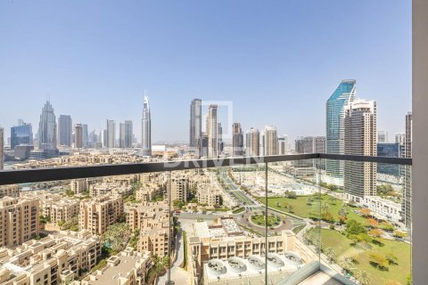 Снять в аренду квартиру в Bellevue Towers, Даунтаун Дубай (Даунтаун Бурдж Дубай), Дубай: 2 спальни, 95.13м², № 136974 - фото 17